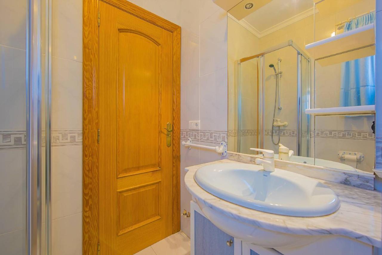 Villa Lina - Plusholidays Калпе Екстериор снимка