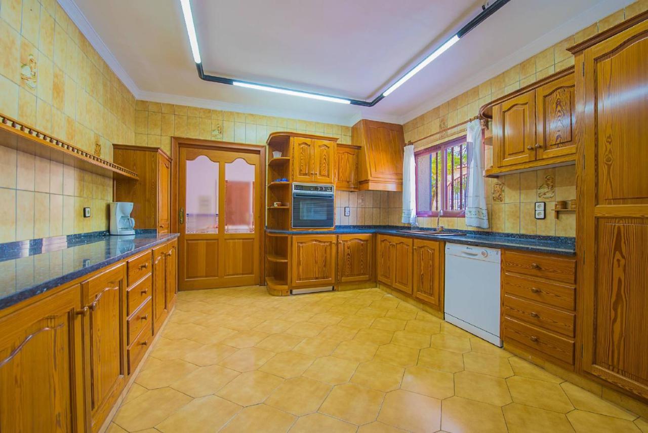 Villa Lina - Plusholidays Калпе Екстериор снимка
